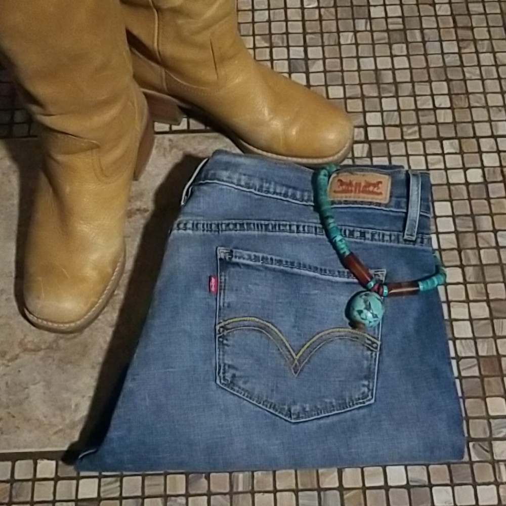 COPY - Levi's 524 Skinny Jeans Sz 17M / W33 L32